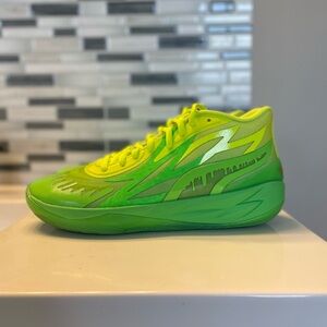 Puma MB.02 Slime 10.5 Melo yellow green Nike air max Jordan basketball zoom lot